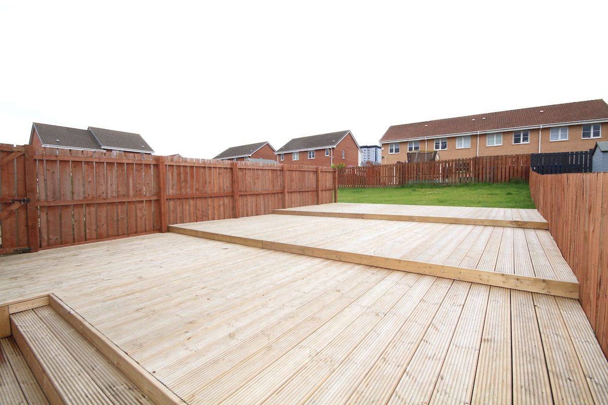 garden with decking